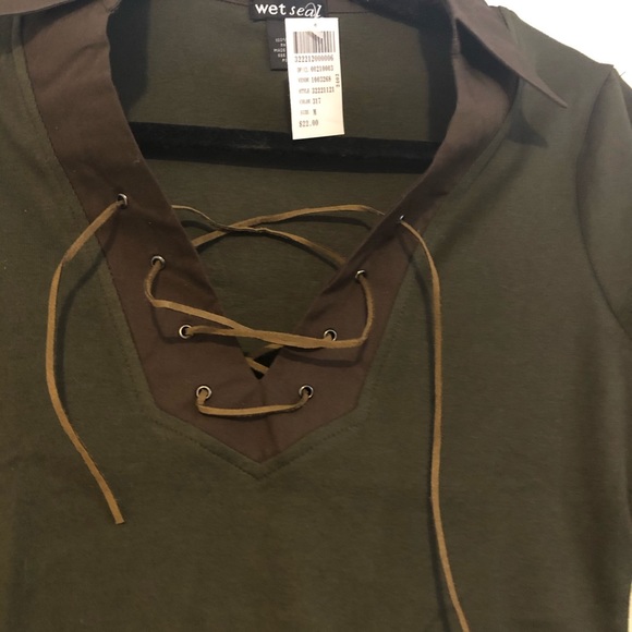 Wet seal leather lace up blouse - Picture 2 of 3